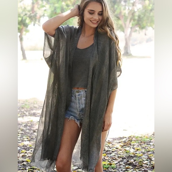 Woven Longline Tribal Kimono - Charcoal - Picture 2 of 2